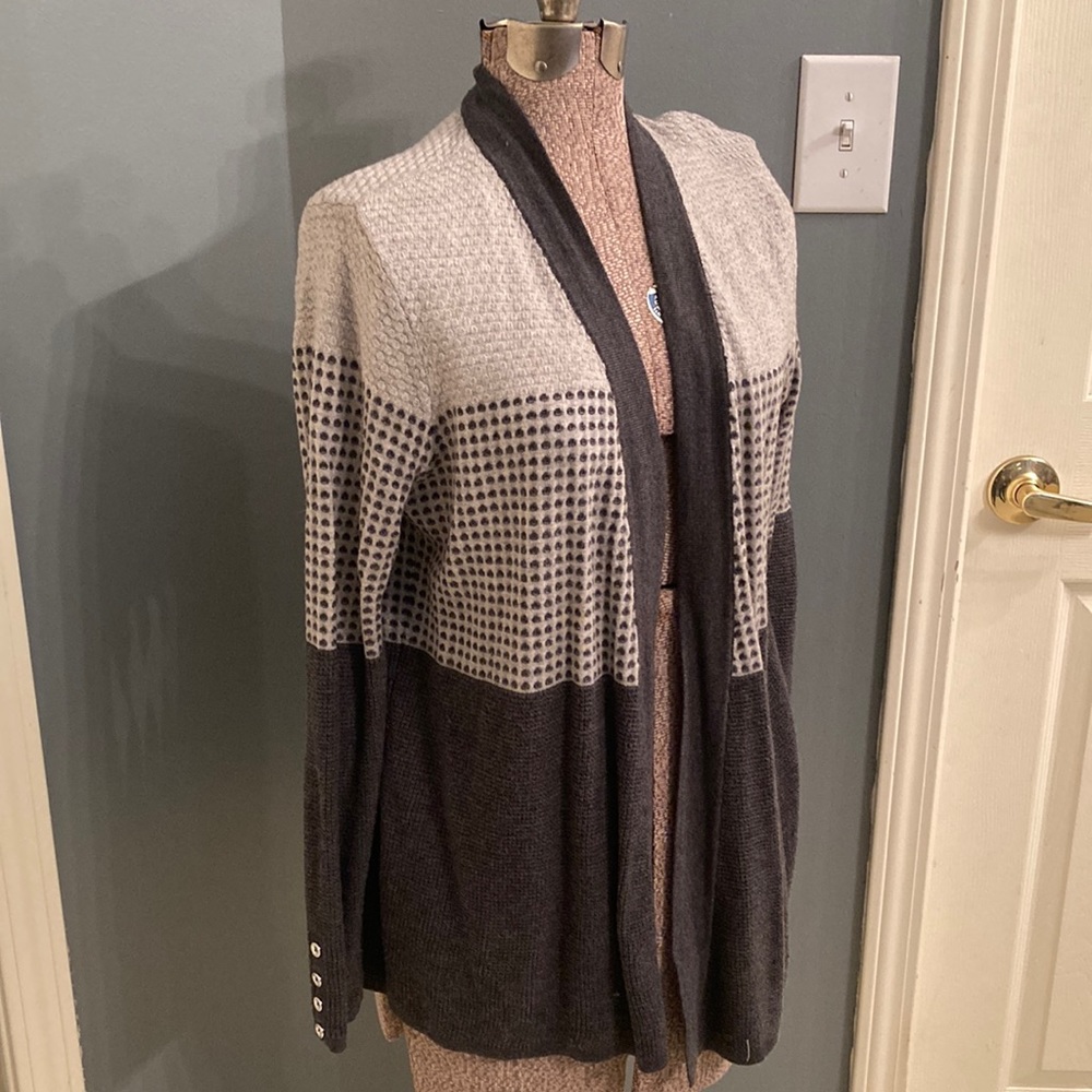 Charter club sweater size medium